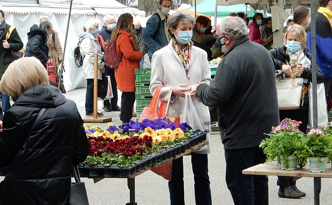 Masken-Aus im gesamten Handel erst ab 1. Juni: Diese Bundesregierung hat jeden Bezug zur Realität verloren.