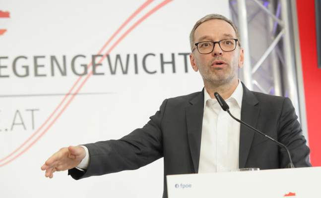 FPÖ-Bundesparteiobmann Kickl: "Diese Bundesregierung ist von allen guten Geistern verlassen!"