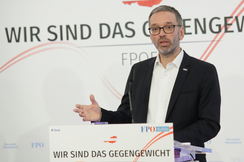 FPÖ-Bundesparteiobmann Kickl: "SPÖ fungiert bei Zwangsmaßnahmen auch noch als Steigbügelhalter - Spätestens am Wahltag wird abgerechnet!"