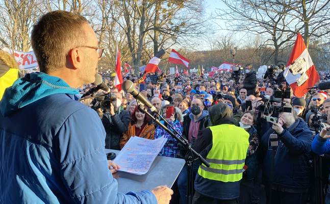 FPÖ-Bundesparteiobmann Kickl: "Jeder darf – auch im 'Lockdown' – gegen den Corona-Wahnsinn demonstrieren!"
