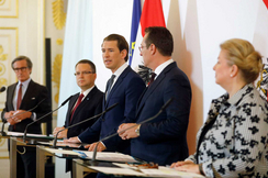 Die Regierung präsentierte neues Pensionsmodelll gegen Altersarmut - rund 40.000 betroffene Mindestpensionisten sollen merkbar mehr Geld erhalten, nämlich 1.200 statt wie bisher 995 Euro monatlich.